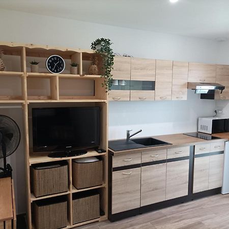 Chambre Amenage En Studio Cers Экстерьер фото